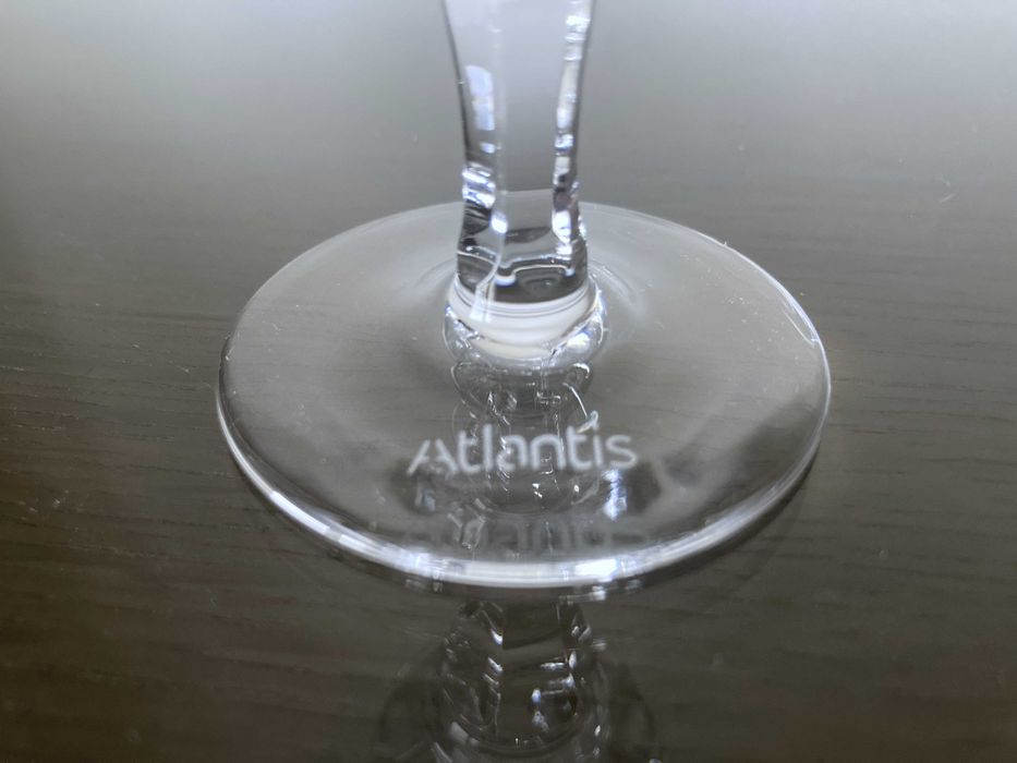 Cálices de licor em cristal marca Atlantis sem uso