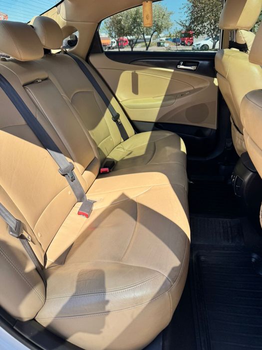 Hyundai  Sonata 2013