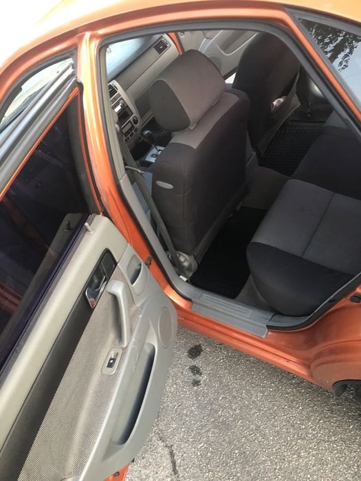 Продаю машину Chevrolet Lacetti