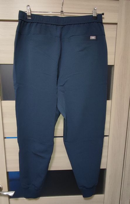 Медичний костюм новий