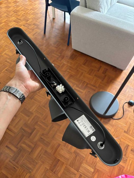 Candeeiro de teto IKEA Hektar (3 projetores)