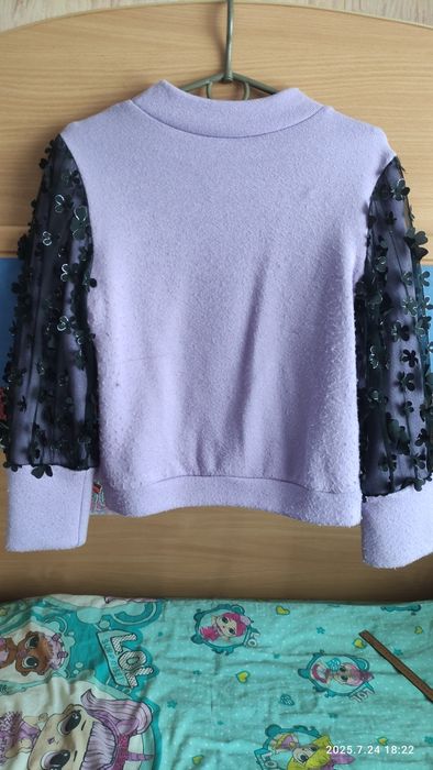 Продам костюм на девочку.