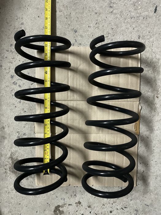 Підсилені задні пружини SsangYong Rexton, Kyron, Action