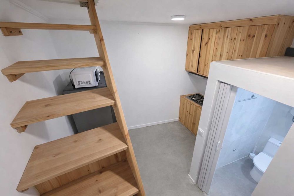 Arrenda-se quartos casal em T2 inserido numa vila em Campolide - 600€