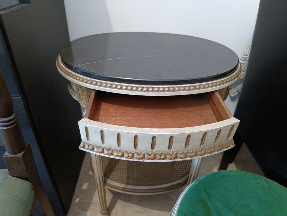 Conjunto mesa e assento