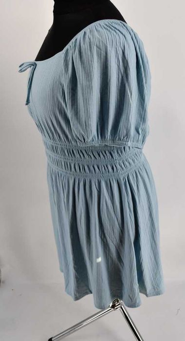Elastyczna sukienka rozkloszowana Violeta Mango 4XL 54