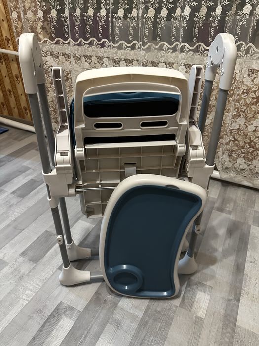 Дитяче крісло для годування RICOKIDS