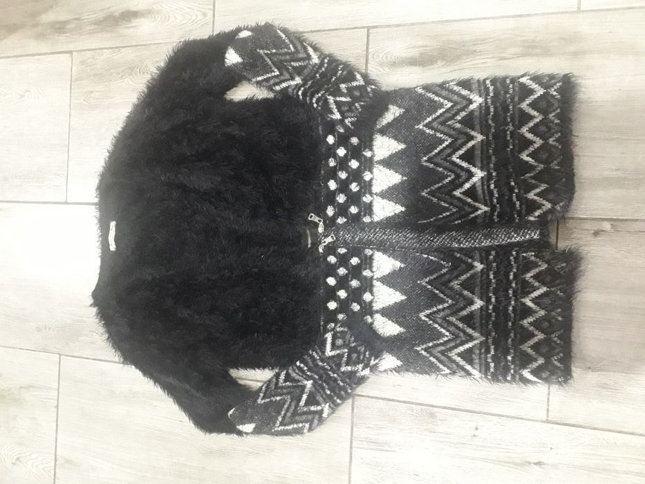 Sweter