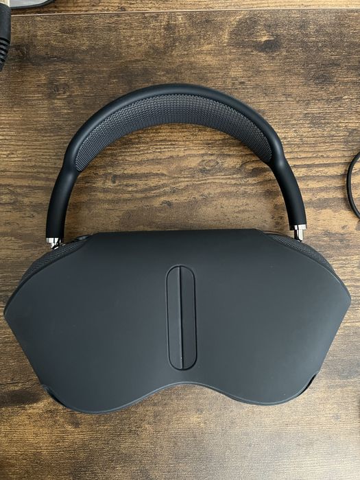 Apple AirPods Max nauszne MIDNIGHT plus Etui na muszle.