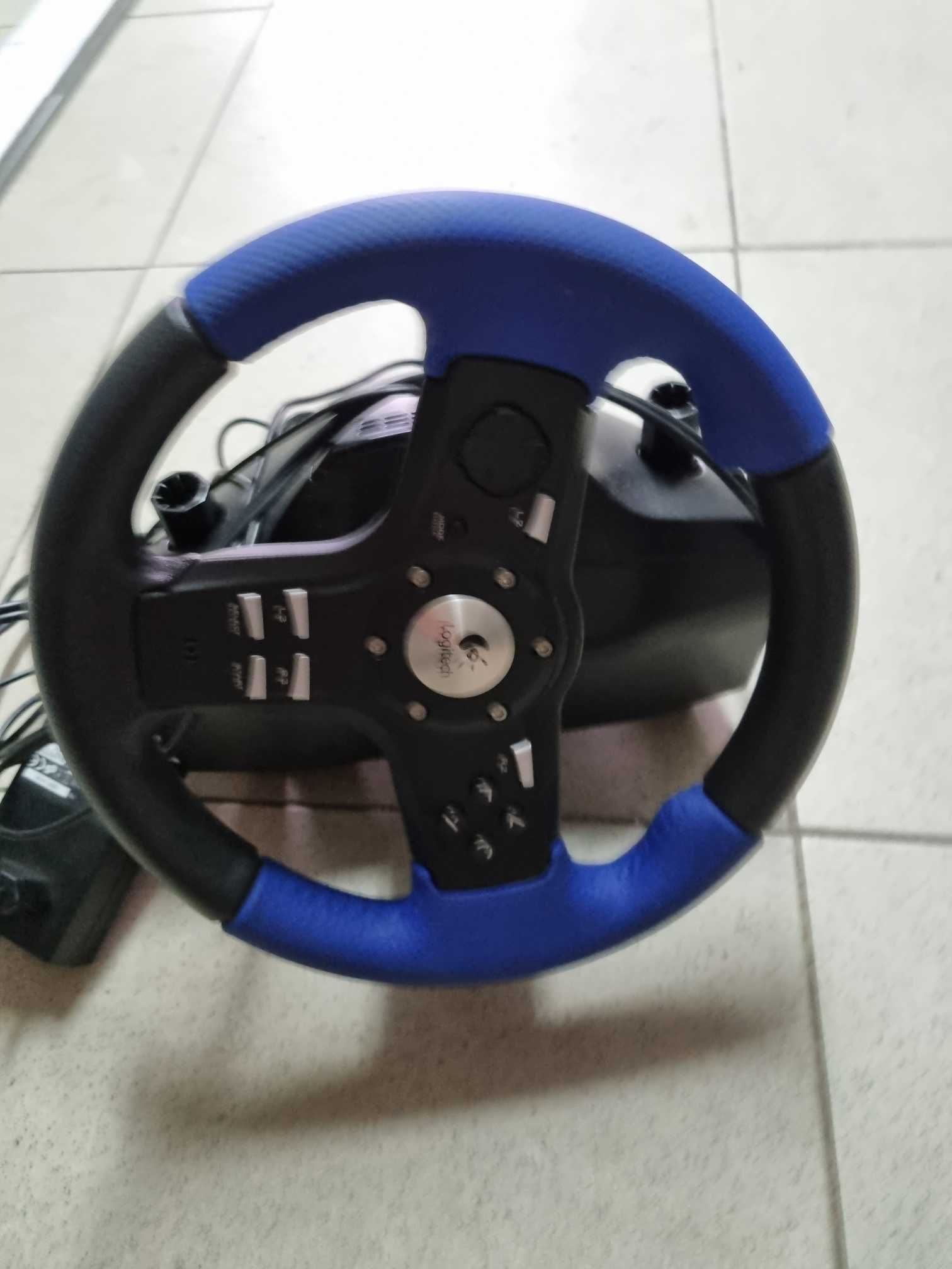 Volante logitech driving force ex