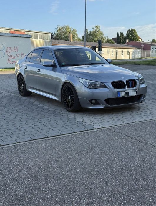 Бампер М bmw e61 e60 БМВ е60 е61