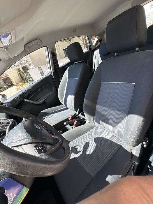 Ford fiesta 2011