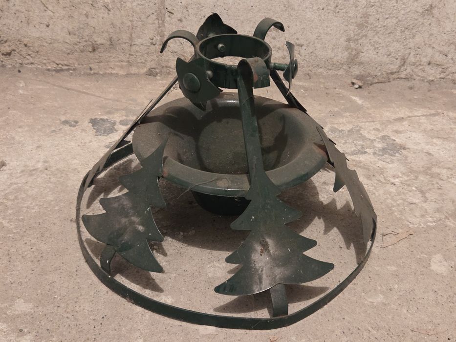 Stojak pod choinkę metalowy regulowany