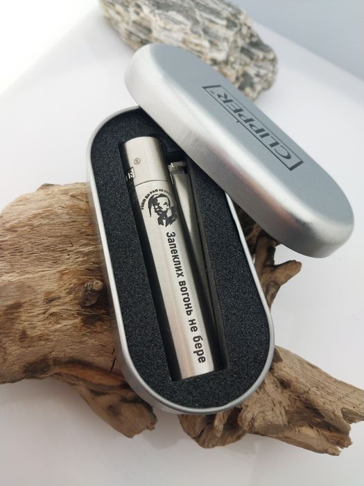 Зажигалки Clipper с индивидуальной гравировкой газовые