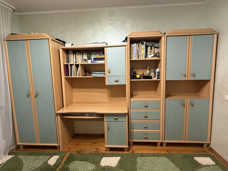 Меблева стінка шафа+письмовий стіл+полиці