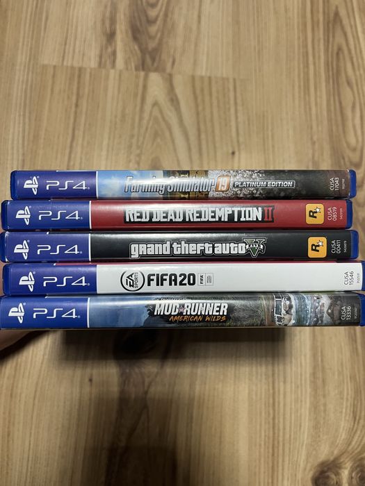 Konsola PS4 PRO 1 TB