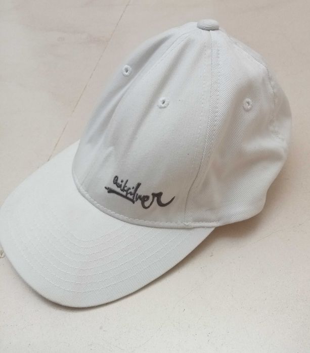 Boné branco Quiksilver