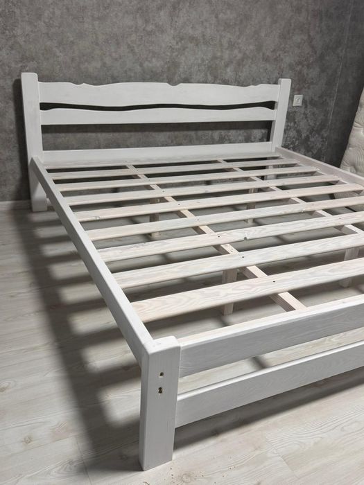 Изготовим кровать деревяную  двухспальная