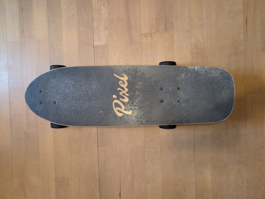 Deskorolka shortboard pixel