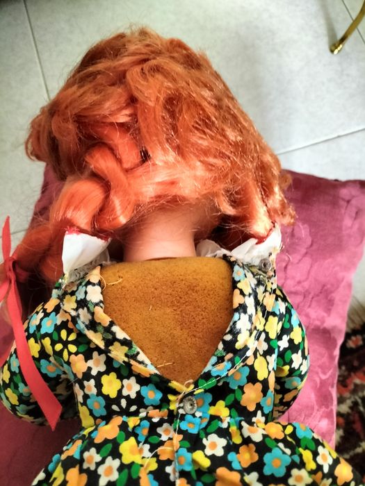 Boneca antiga marca cabar