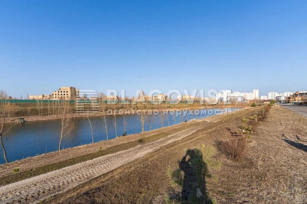Будинок 3 пов, Троєщина, Сухомлинського 19, КМ Деснянський Без комісії