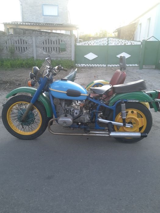 продам мотоцыкл урал м-67