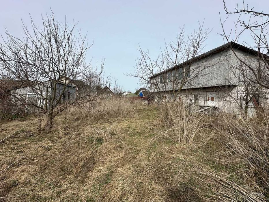 Продаж ділянки під забудову 47 сот.Електрика ,свердловина !