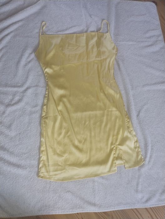 Сукня атласна жіноча