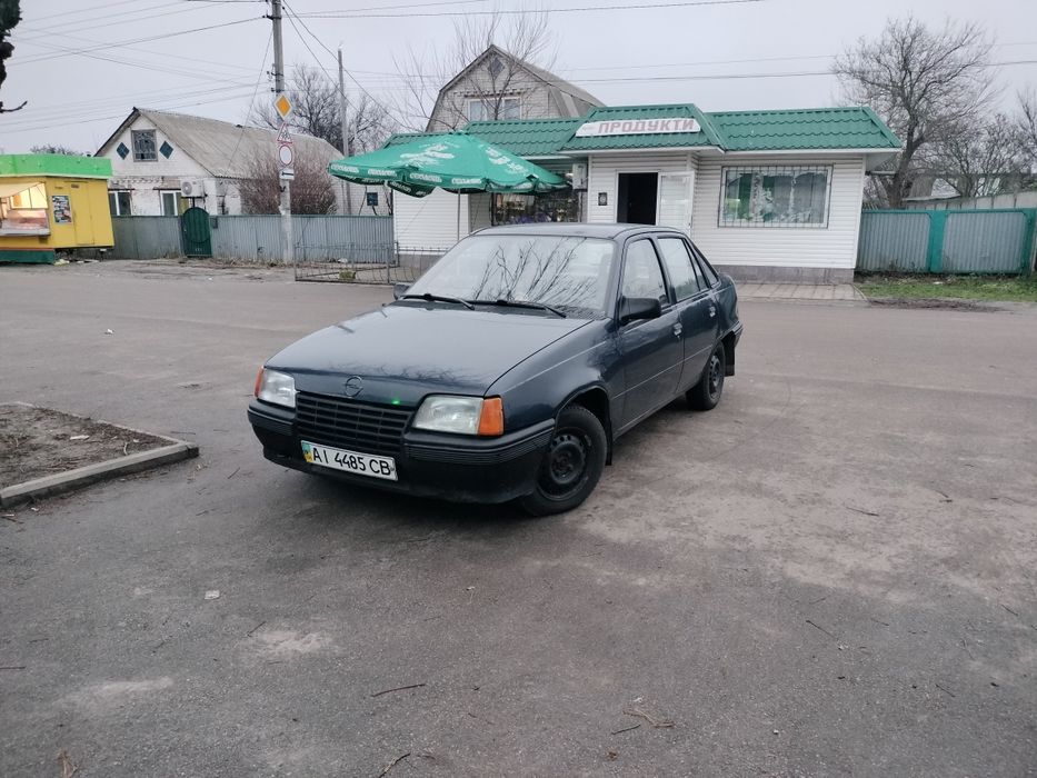 Opel Kadett 1.3 Газ/бенз