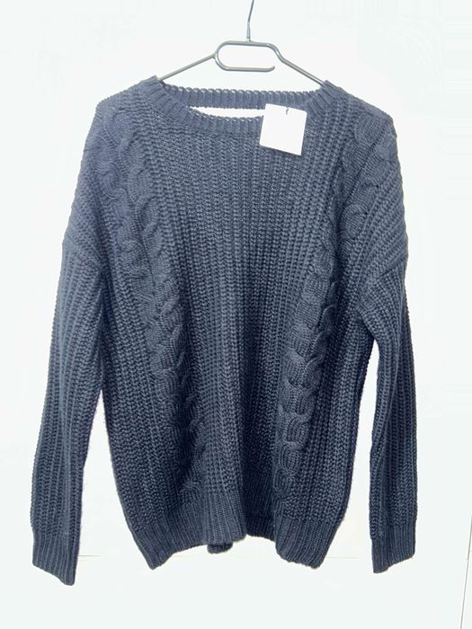 sweter z dekoltem na plecach M  sinsay