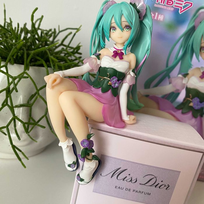 Oryginalna anime figurka Hatsune Miku Flower Fairy