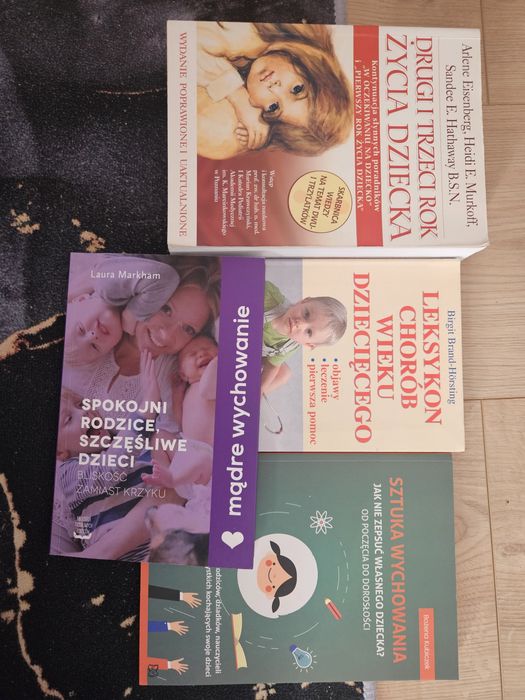 Książki Drugi Rok Życia dziecka, leksykon chorób i o mądrym wychowaniu