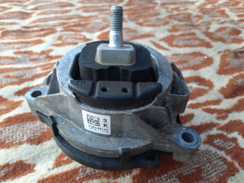 Poduszka silnika Lewa BMW F30 320i 328i X drive sprawna Oryginał