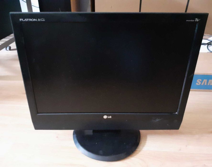 Monitor LG M198WA-BZ