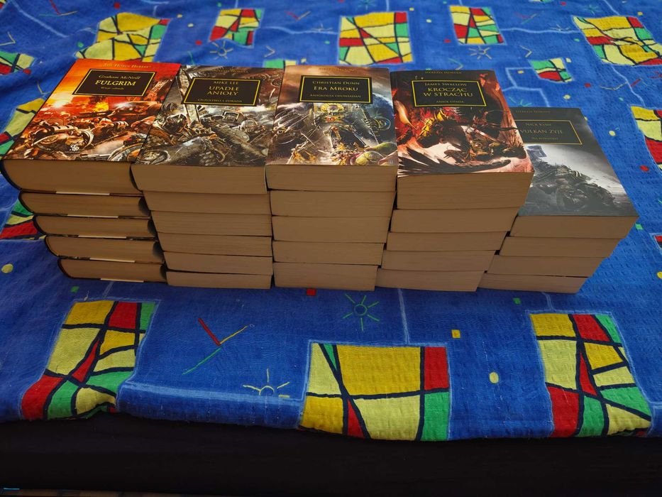 Herezja Horusa - zestaw 25 książek