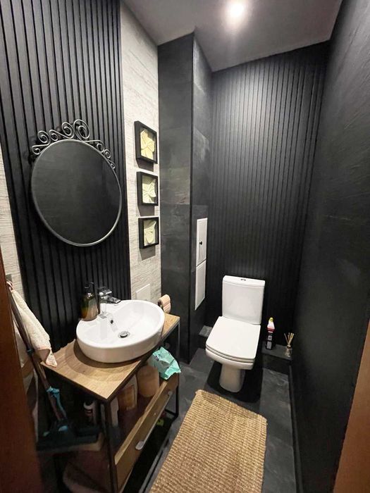 Продаж  4х.кімн. квартири 132м²   вул.Метрологічна ФЕОФАНІЯ