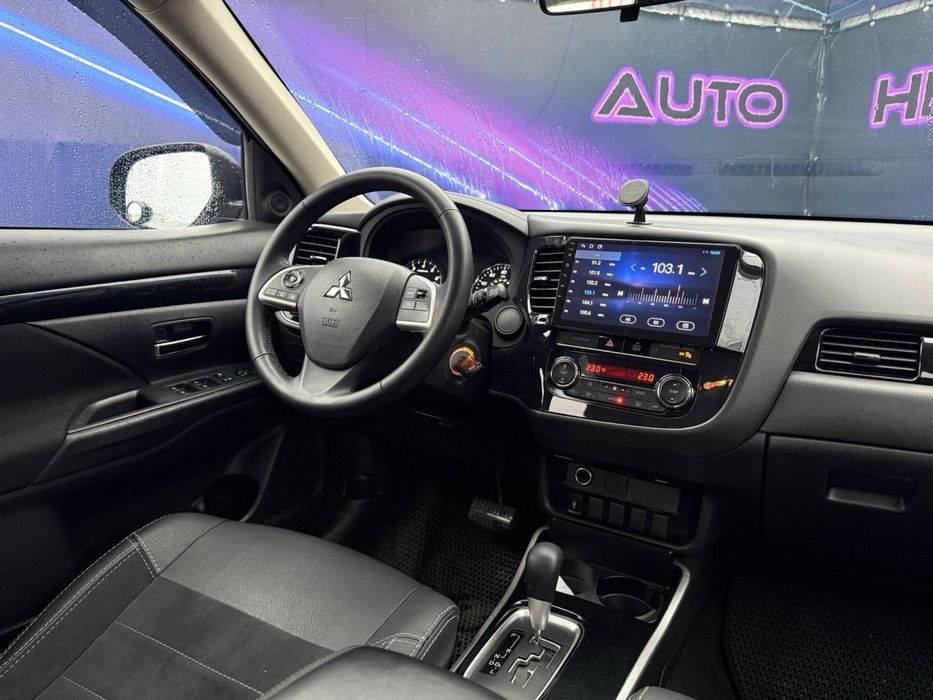 Mitsubishi Outlander 2019 рік можливий ОБМІН
