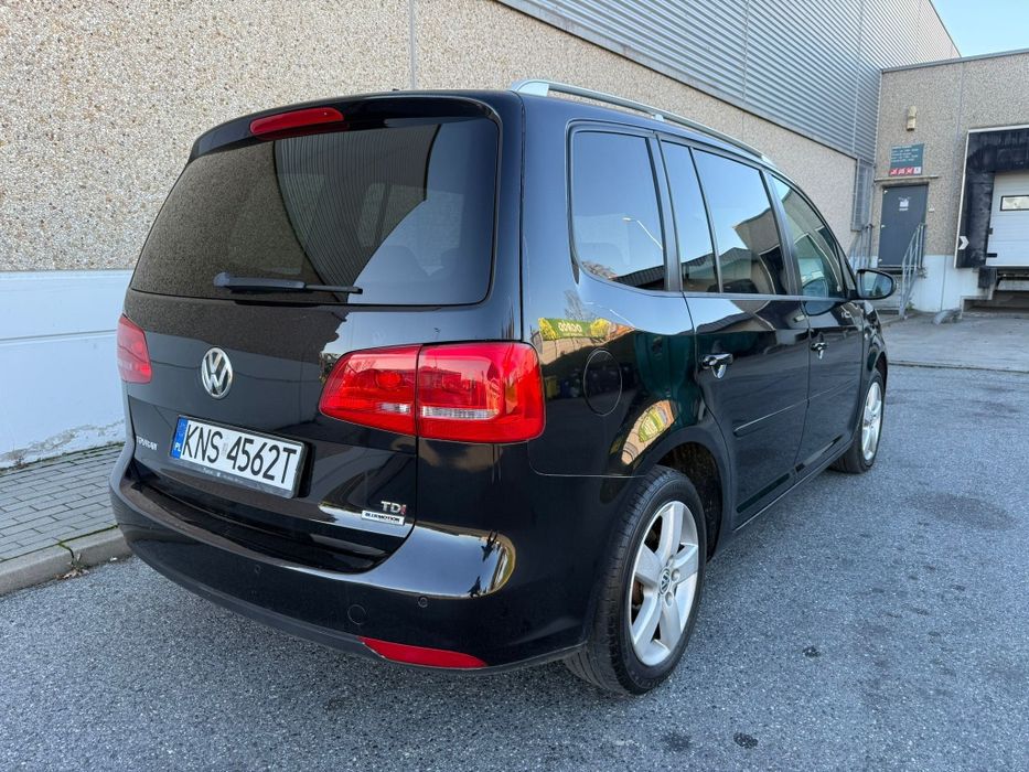 Volkswagen Touran 2015 rok  1.6 TDI przebieg 185 000