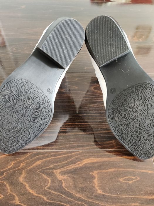 Buty damskie półkozaki r 36 kowbojki