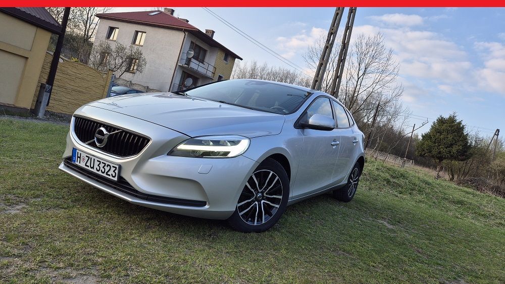 Volvo V40 2L-120Km-Ful Led Navi-P.Fotele-Tempomat-Pół Skóra-Webasto-LIFT