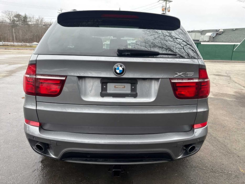 BMW X5 xDrive35i      2013