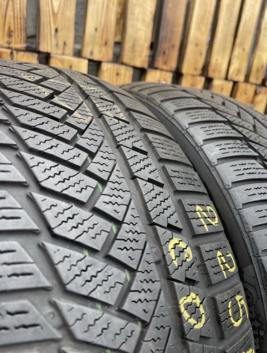 Шини, резина 225/40 r18  Continental зима