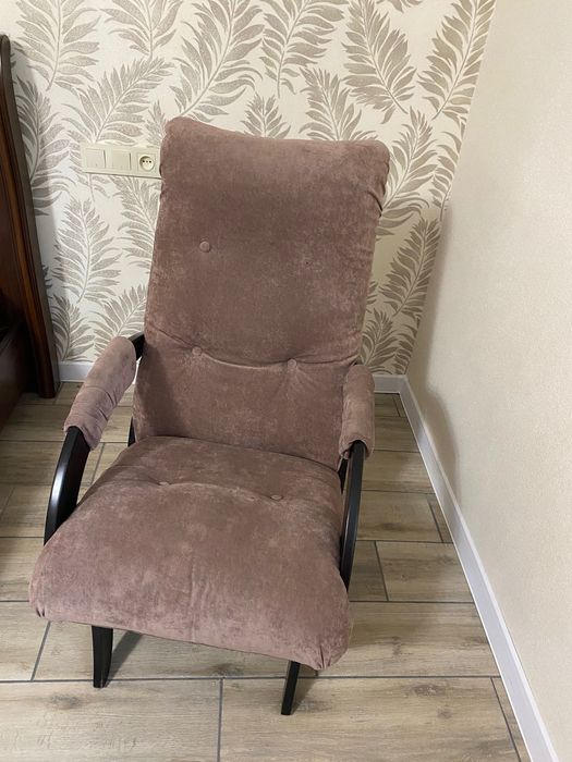 Крісло гойдалка