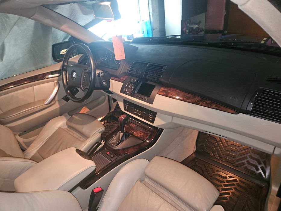 Bmw x5 e53 4.4 286km