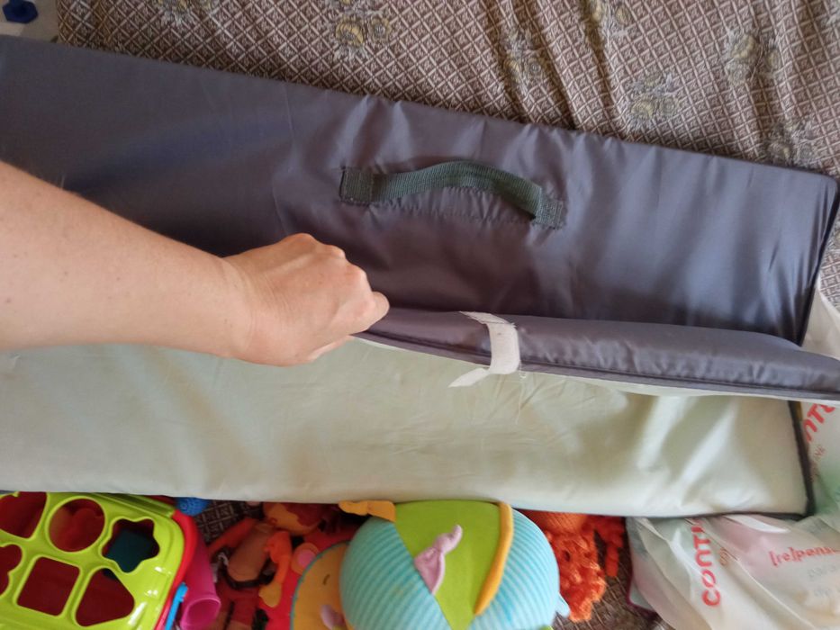 Parque infantil, cama de viagem quadrado