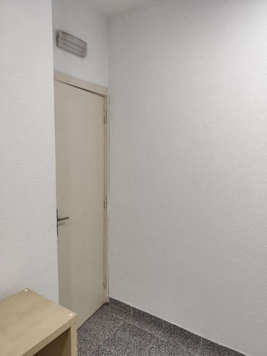 Aluga gabinete para serviços