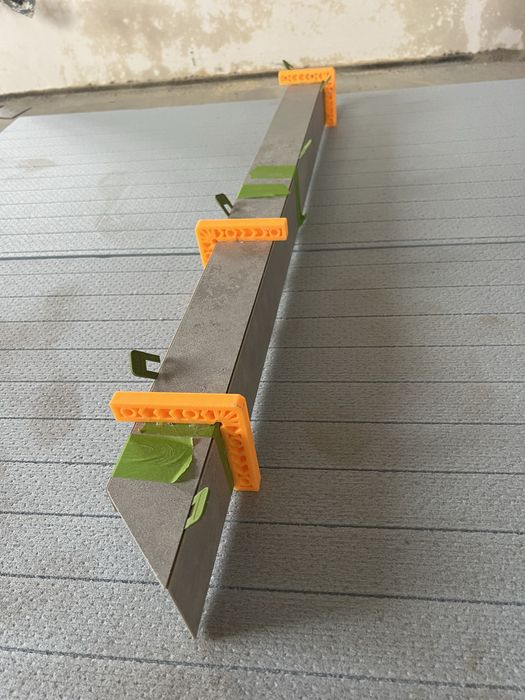 Укладка  керамограніту,декоративні роботи,малярні роботи