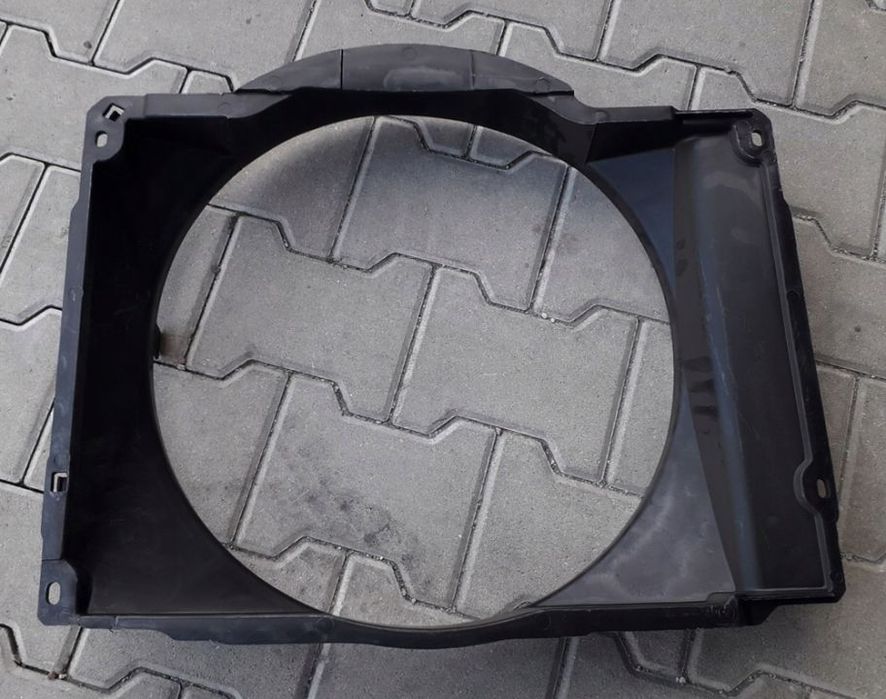 osłona wiatraka wentylator chłodnica mercedes w115