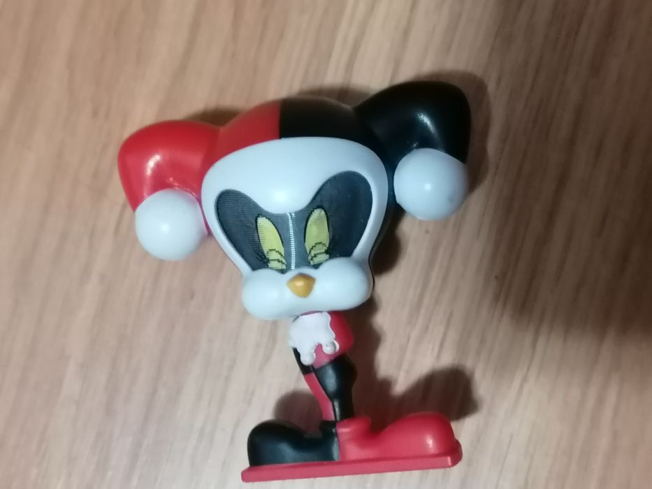 2 Bonecos: Tweety/Harley Queen + Sonic!64552114748802122