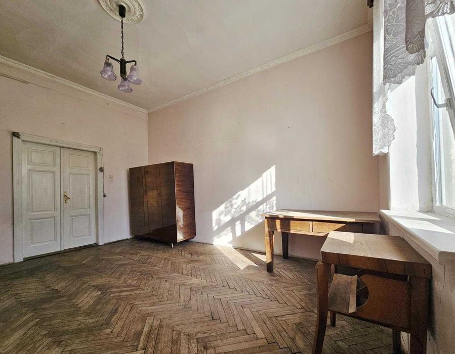 Продаж 2 кімнатної квартири, вулиця Куліша